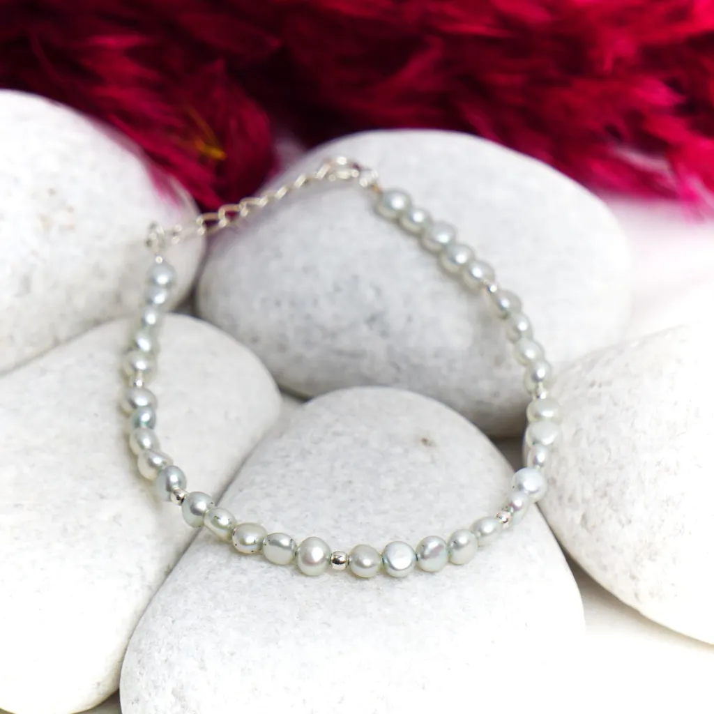 Pearl With SIlver Bracelet  (2).webp
