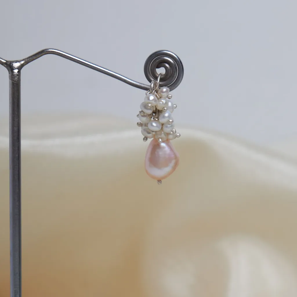 mrthi Design Earring (3).webp