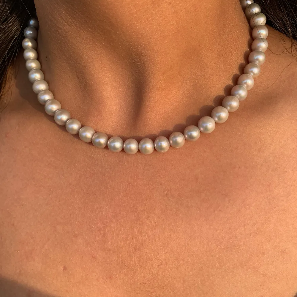 Classic Round Grey Color Freshwater Pearl Choker